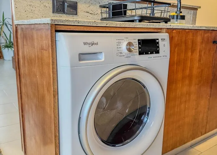 Seaview 3 Min Walk To Apartmán Larnaca